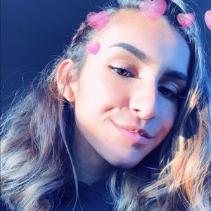 Meet your Posher, Mileydy